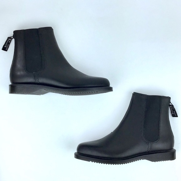 zillow temperley doc martens